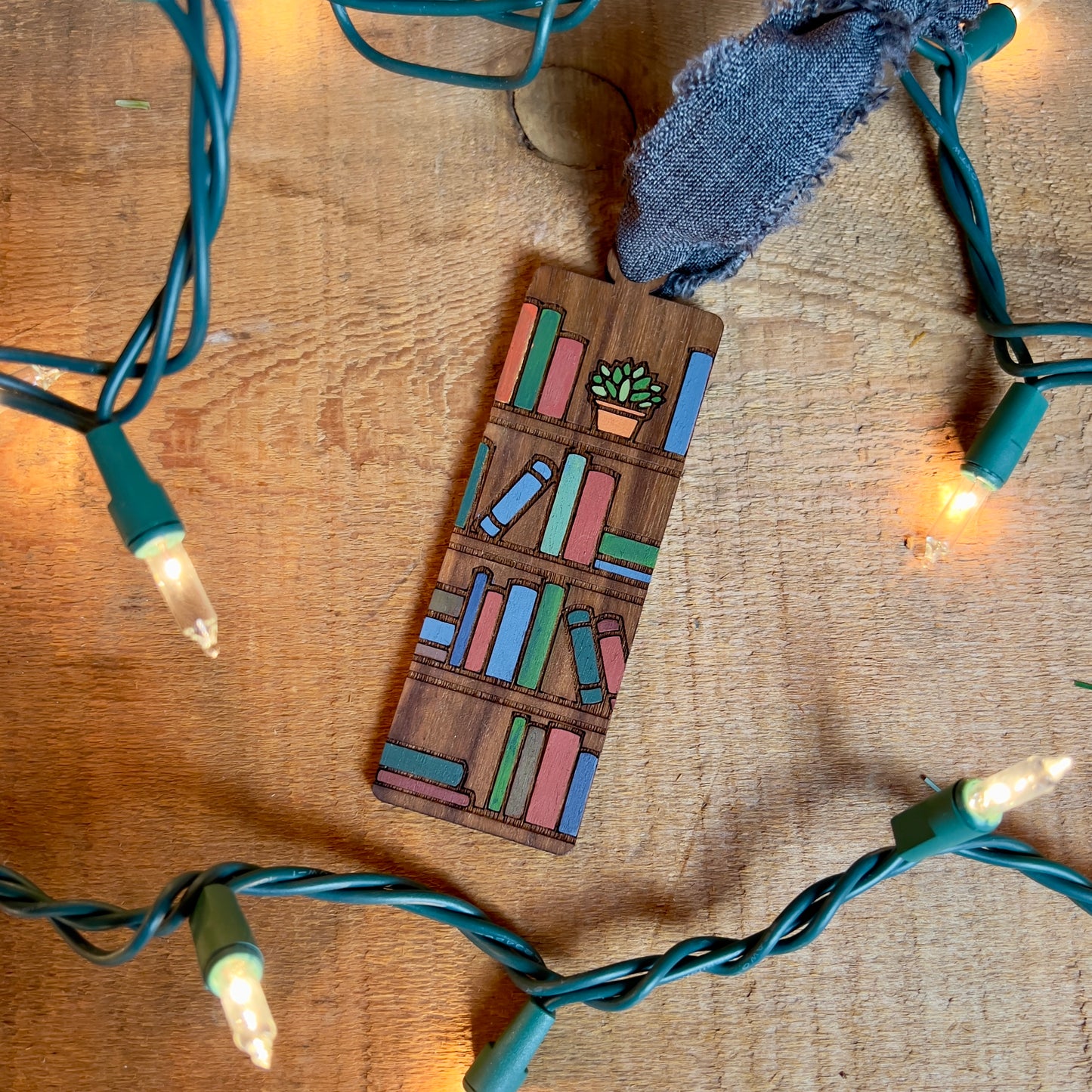 Walnut Engraved Bookshelf Christmas Ornament